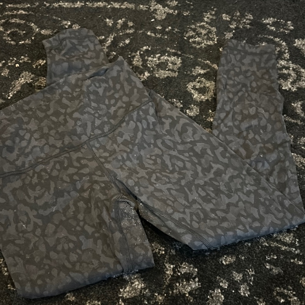 Lululemon Winder Under Legging Size 6